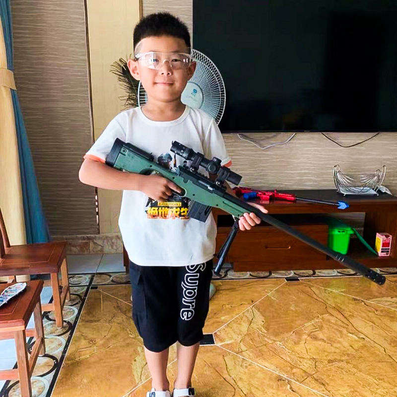 Súng đồ chơi bắn đạn nhựa Trung Quốc 
